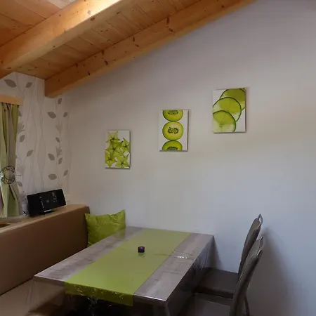 Haus Hildegard 노이스티프트임스튀바이탈